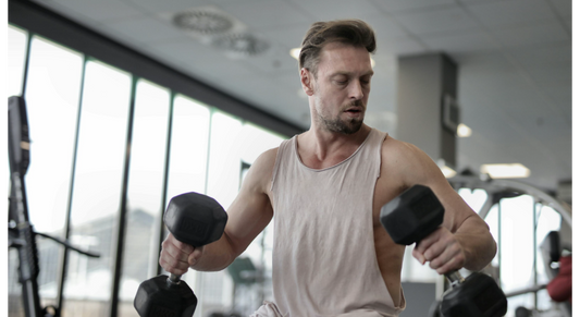 Wie kann Testosteron die sportliche Leistung verbessern? Nullure